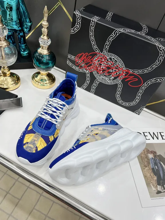 Versace Shoe 